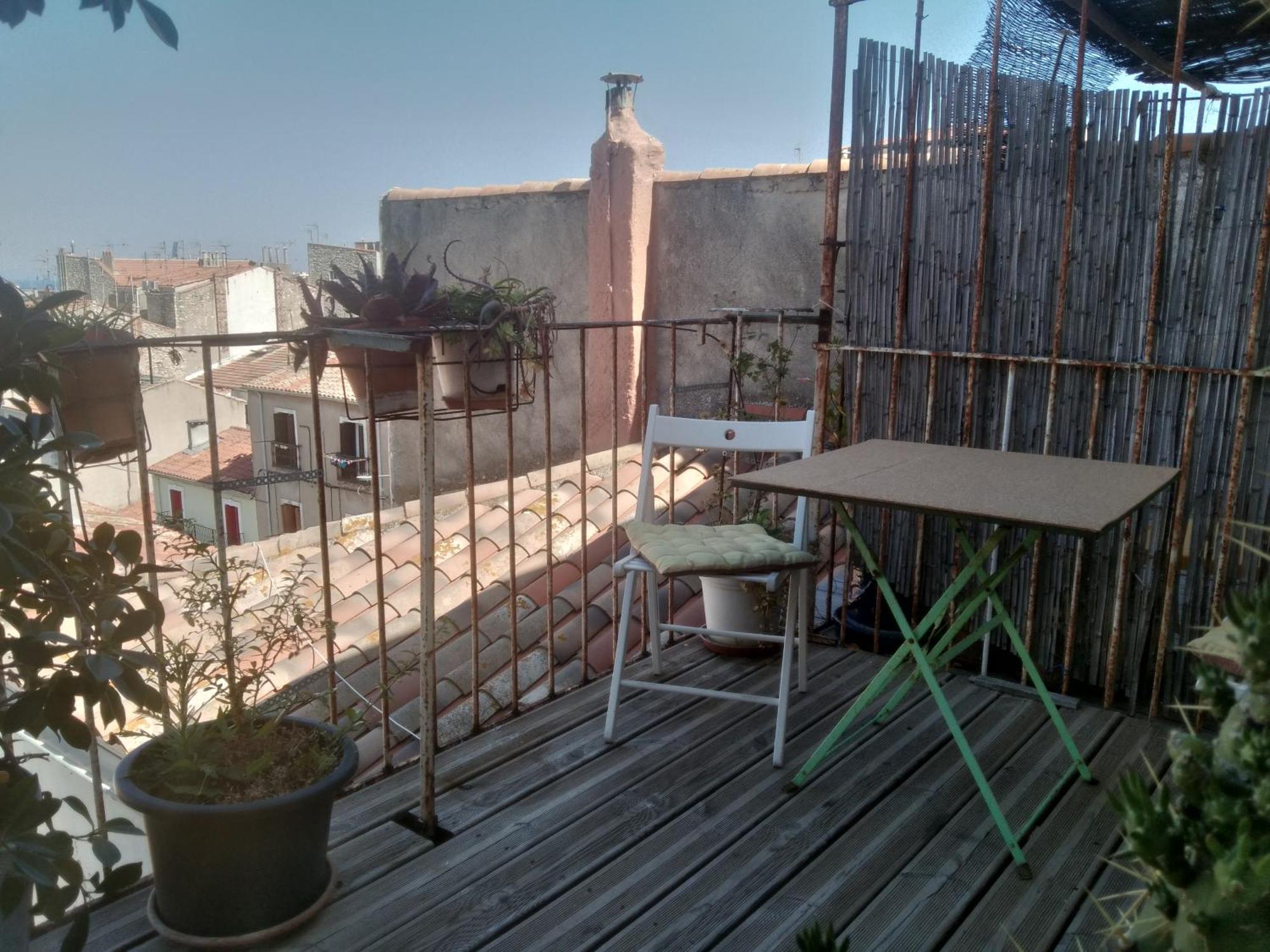 Apartamento Terrasse De La Revolution Sète Exterior foto